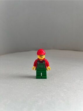 LEGO City Female in Green Overalls Minifigure